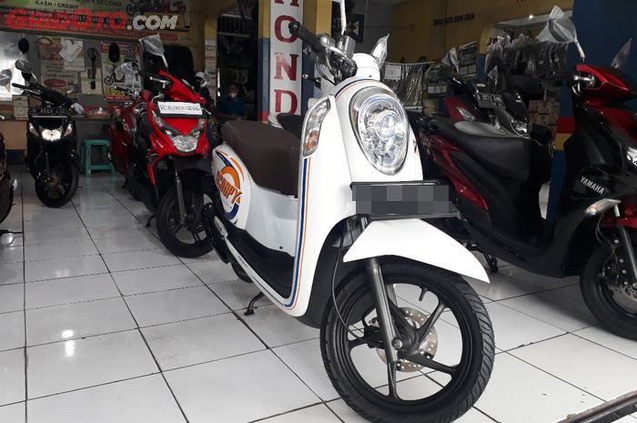 Honda Scoopy generasi kedua kondisi bekas