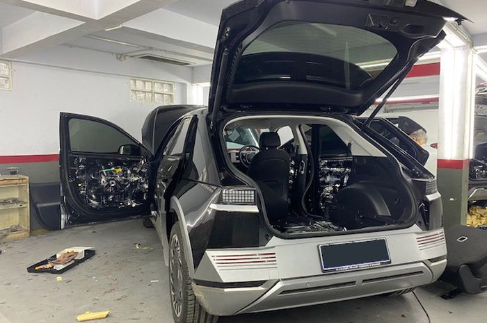 Mobil listrik Hyundai Ioniq 5 dipasangkan peredam suara