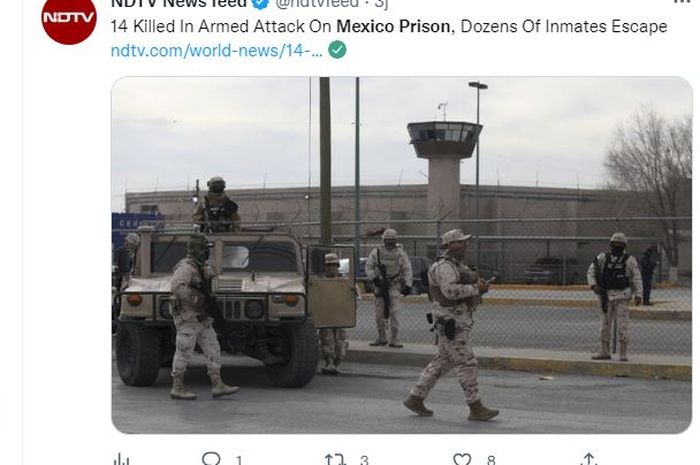 tangkap layar situasi pasca insiden penembakan penjara di Meksiko oleh sekelompok pria bersenjata yang menaiki Hummer, Minggu (1/1/2023).