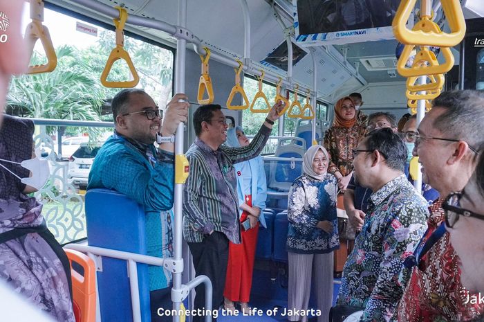 Transjakarta targetkan pengadaan 100 bus listrik Bianglala yang bakal beroperasi 2023