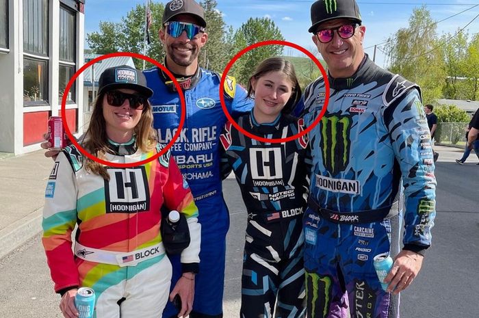 Ken Block (paling kanan) bersama anaknya, Lia Block (lingkaran merah kanan) dan istrinya, Lucy Block (lingkaran merah kiri).