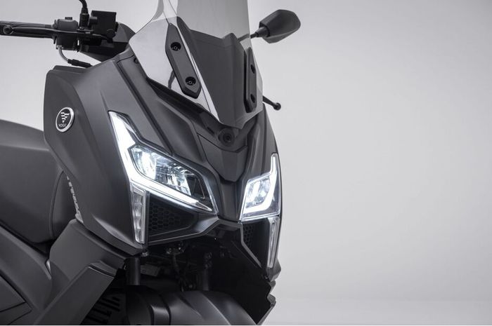 Penampakan motor matic baru bertampang premium calon penantang Yamaha NMAX dan Honda PCX di pasar Eropa.