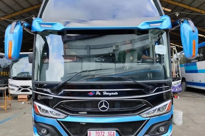Bus baru PO Haryanto terbaru buatan karoseri Piala Mas