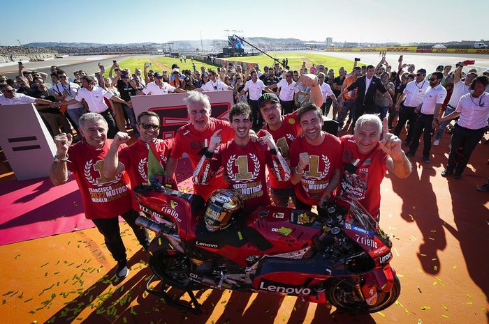 Tak cuma memenangkan gelar MotoGP dan WorldSBK, Ducati juga cetak rekor penjualan di 2022