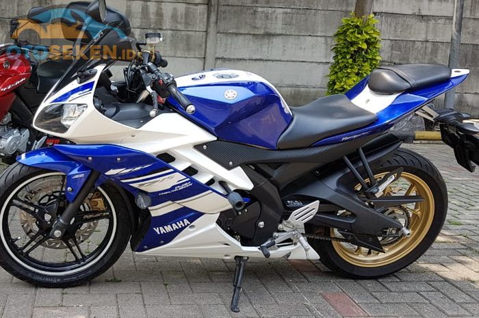 harga motor bekas Yamaha R15 2014 per Januari 2023.