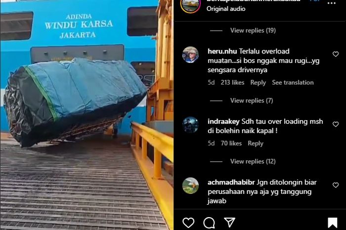 Viral video truk oleng saat mau masuk kapal di Pelabuhan Merak, Banten.