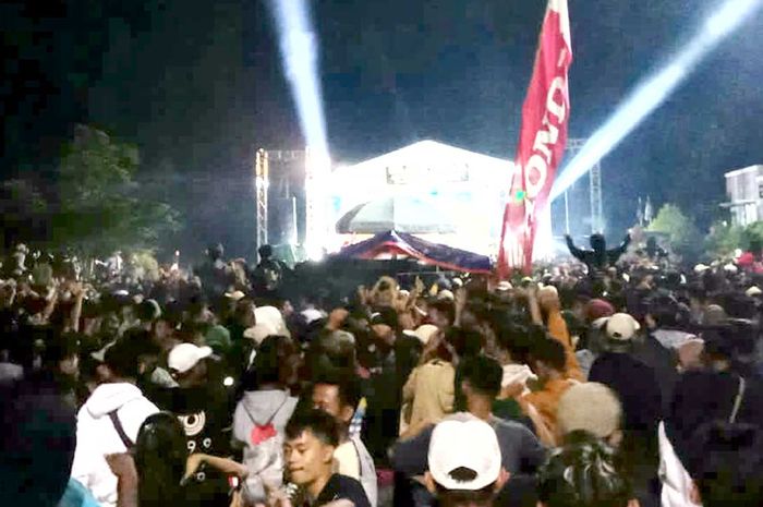 Ribuan pencinta Honda GL Pro hadiri acara Satu Dekade G_Ost Rider Pekalongan, pada Sabtu (14/01/2023).