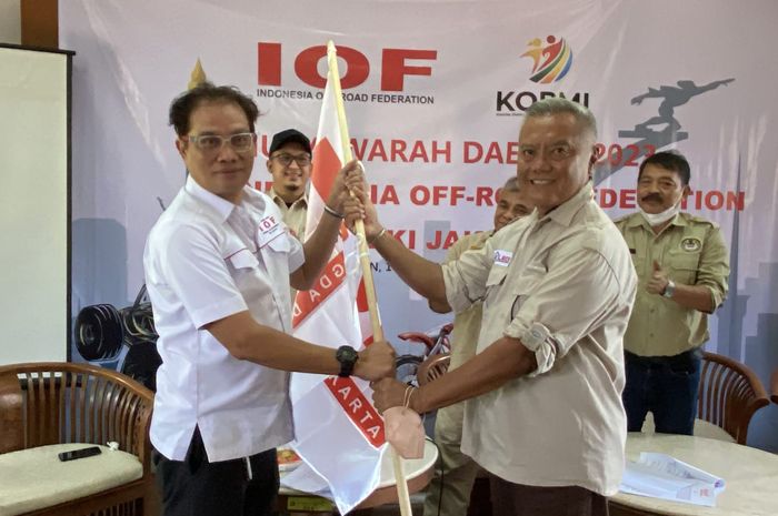 Iwan Sakri (kiri) terpilih kembali jadi Ketua IOF Pengda DKI Jakarta, periode 2023-2027
