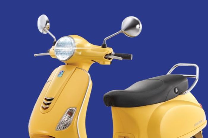 penampakan motor baru Vespa matic Rp 20 jutaan, mesinnya sudah lolos uji emisi BS6 dan punya kick starter.