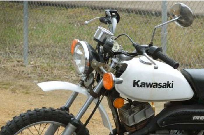 Penampakan motor mungil adik Kawasaki W175, mesinnya cabe rawit.