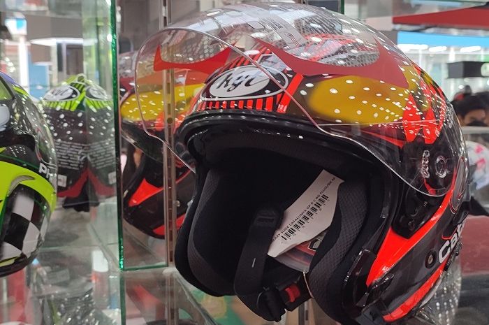 Rawat kaca helm jangan sembarangan, bisa baret