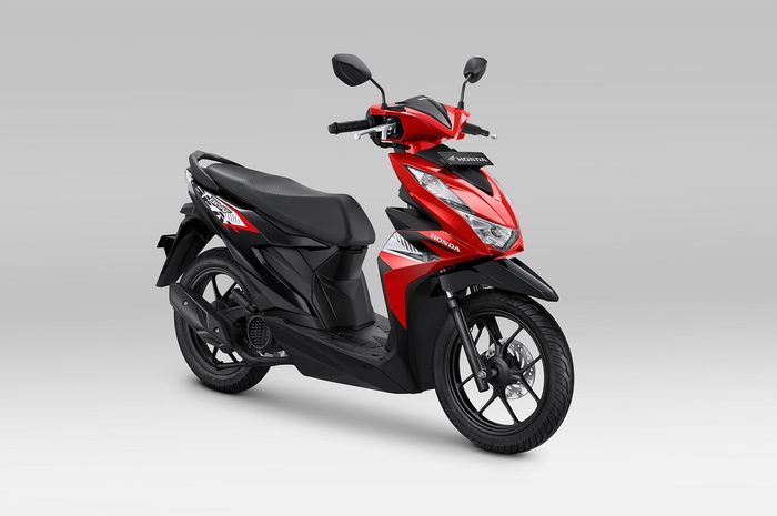 Honda BeAT CBS 2023 menggunakan ban tubeless di depan dan belakang