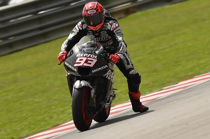 Marc Marquez cobain motor Honda RC213V tanpa winglet saat tes MotoGP 2023 di Sirkuit Sepang