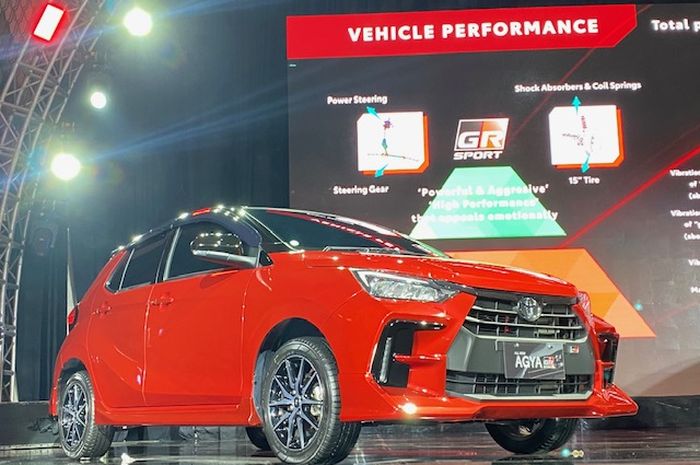 Toyota Agya GR Sport punya peningkatan handling lebih baik.