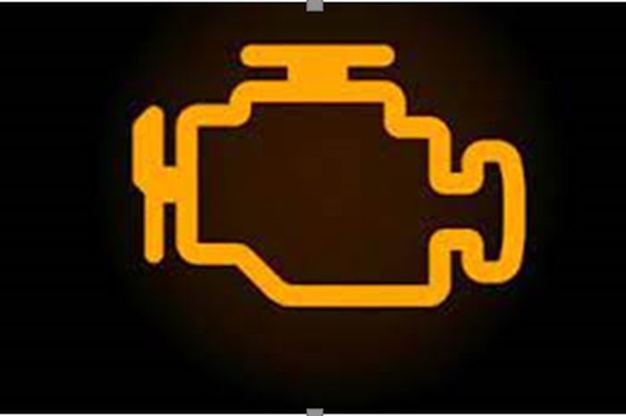 Penyebab check engine di mobil bekas menyala tiba-tiba (foto ilustrasi)