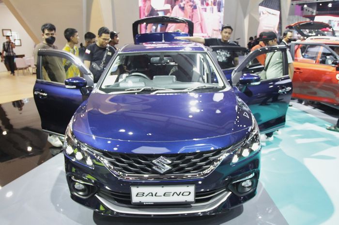 Suzuki Baleno Hatcback diumbar diskon hingga puluhan juta rupiah di GJAW 2023