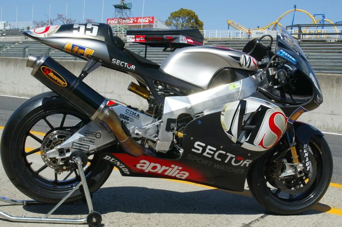 Aprilia RS Cube, motor 4-Tak pertama Aprilia di MotoGP