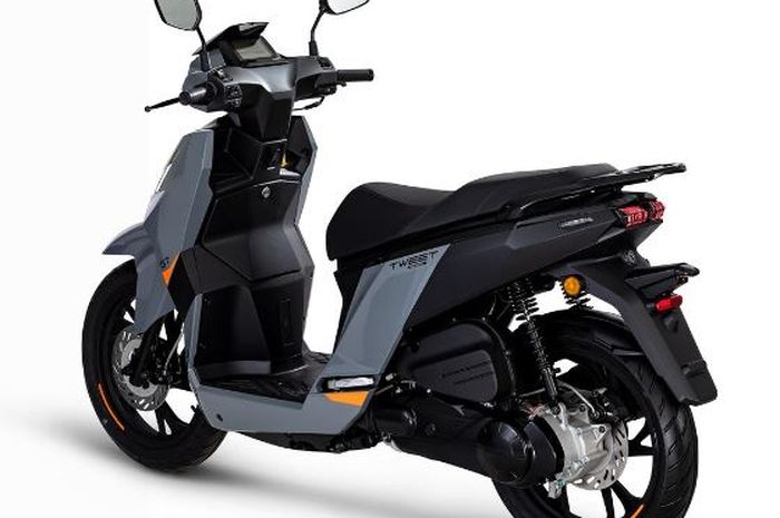 Penampakan motor baru dari Peugeot Motorcyle yang punya tampang futuristik dan fitur canggih.