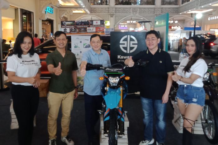 PT Sumber Buana Motor resmi meluncurkan Kawasaki New KLX 150, Sabtu (25/02/2023).