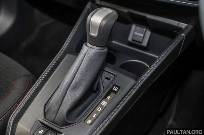 Arti huruf di tuas transmisi Toyota Avanza terbaru