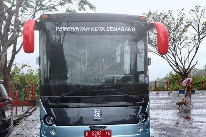Bus listrik MD8-E TS buatan PT Mobil Anak Bangsa (MAB) Indonesia milik Pemkot Kota Semarang