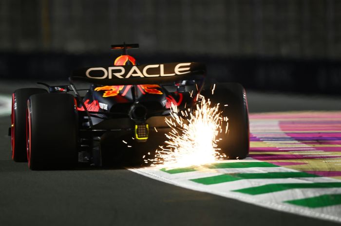 Max Verstappen kena kritikan usai sikapnya ke tim Red Bull Racing di F1 Arab Saudi 2023