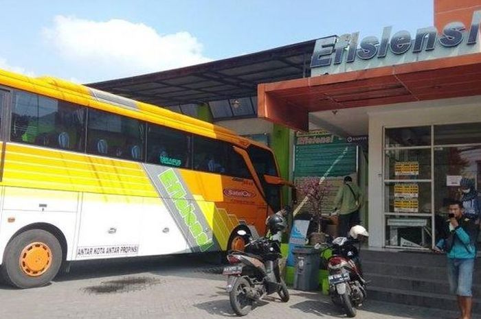 Supaya tidak kena tipu, berikut tips membeli tiket bus AKAP dari PO Efisiensi untuk mudik Lebaran 2023.