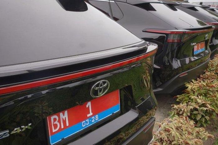 Inilah 8 mobil listrik Toyota bZ4X yang dibeli Pemprov Riau untuk Gubernur sampai Kapolda seharga total Rp 10,4 miliar