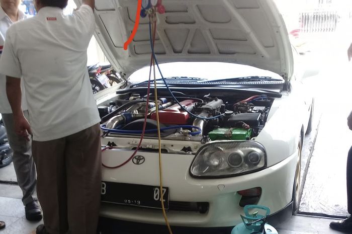 Proses Servis AC Mobil di Bengkel Resmi AC Denso, Radio Dalam, Jakarta Selatan