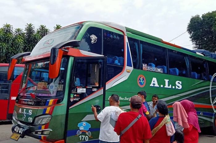 Harga tiket bus AKAP Jakarta-Medan periode mudik Lebaran 2023.