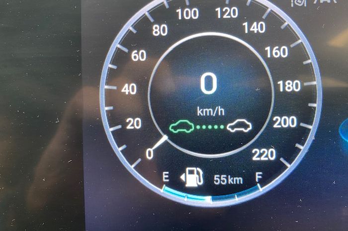 Pengaturan jarak pada Adaptive Cruise Control Chery Omoda 5