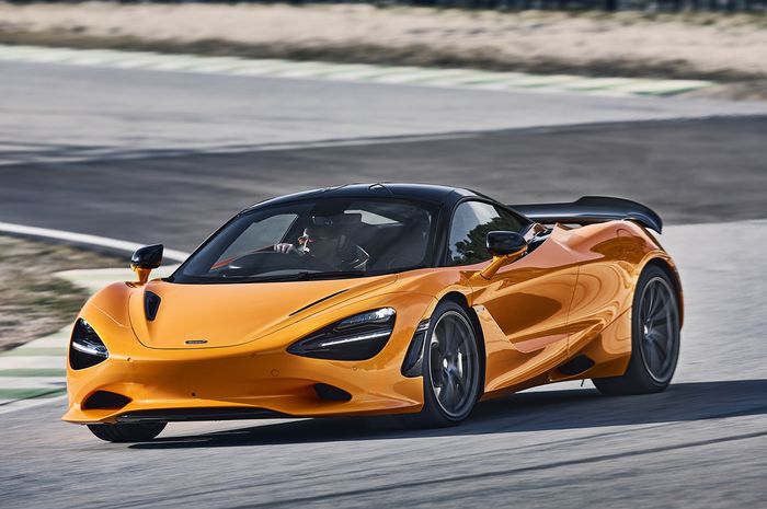 McLaren 750S telah meluncur sebagai mobil baru penerus McLaren 720S.