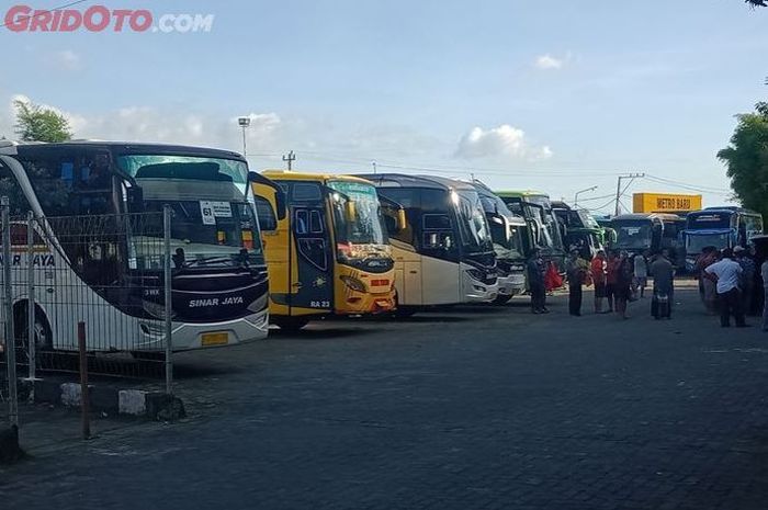 Ilustrasi program mudik gratis dengan bus