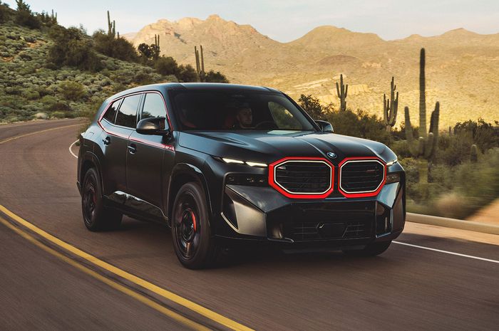 BMW XM Label Red mulai menyapa konsumen dan akan diproduksi pada Agustus 2023.