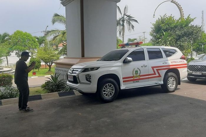 Mitsubishi Pajero Sport jadi ambulans DPRD Banten