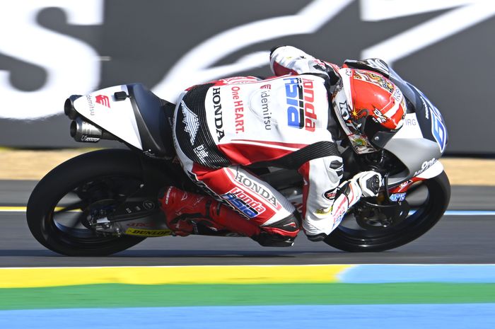 Mario Aji tampil kurang maksimal pada sesi kualifikasi Moto3 Prancis 2023, di mana Ayumu Sasaki sukses meraih pole position.
