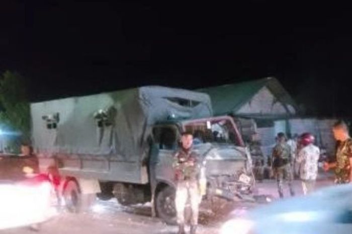 Iring-iringan truk TNI AD kecelakaan saat akan berangkan latihan