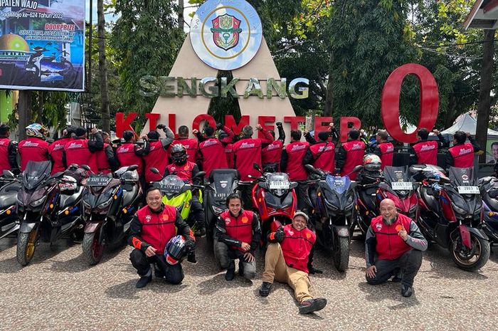 Rombongan Depok Max Owners dan DMON Bikers menyelesaikan touring lintas Celebes sejauh Nyaris 2.300 Km, Minggu (14/5/2023).