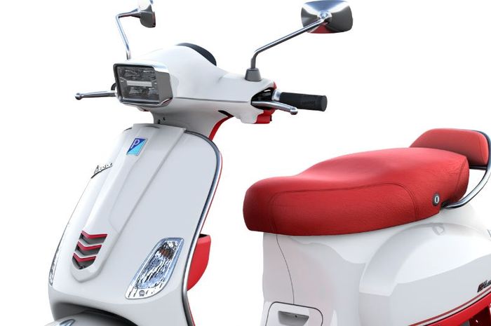 Warnanya cocok buat anak muda, Vespa Dual Series resmi meluncur dengan harga mulai Rp 23 jutaan.