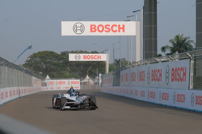 Bosch turut mendukung gelaran Jakarta E-Prix 2023 dengan menyuplai data logger melalui sub-brand MoTec