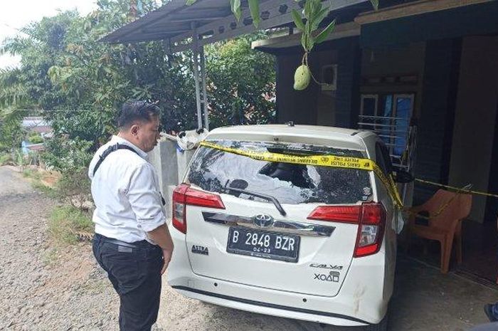 Toyota Calya dan rumah Bacaleg PKB Bengkulu Tengah, Sujiyanto dilempari Bom Molotov
