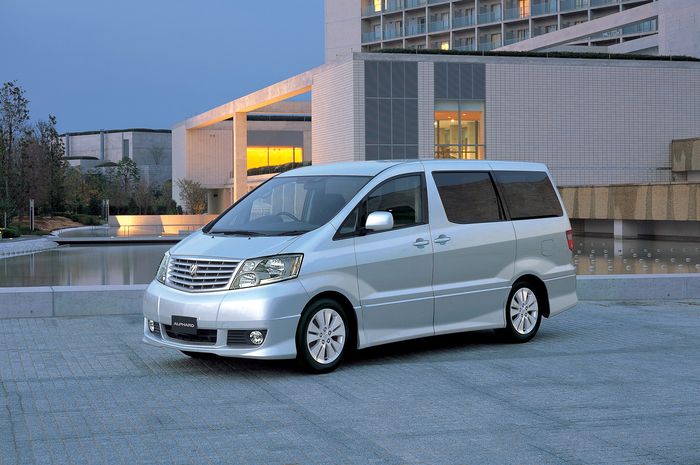 Toyota Alphard 2005: Harga, Kondisi, dan Pertimbangan Pembelian