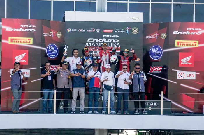Para pemenang Mandalika Racing Series (MRS) putaran kedua