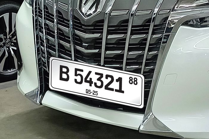 Ilustrasi pelat nomor diplomat 