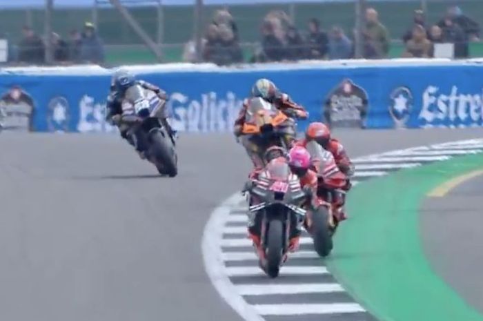 Masuk track limit di lap akhir MotoGP Inggris 2023, kok Francesco Bagnaia enggak kena penalti?