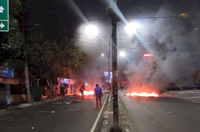 Jl Ir H Juanda, Dago, Bandung diblokir warga karena laporan atas mafia tanah ditolak