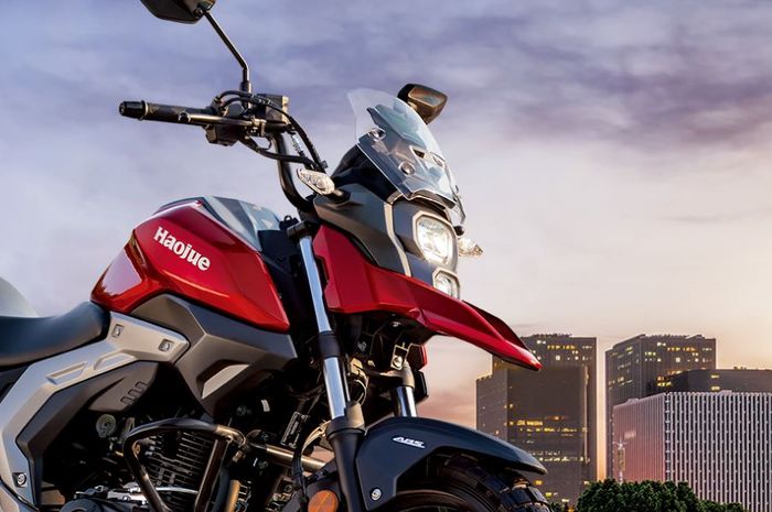 Penampakan Haoujue DL150, motor adventure lawan Honda CB150X yang iritnya tembus 52 km per liter.