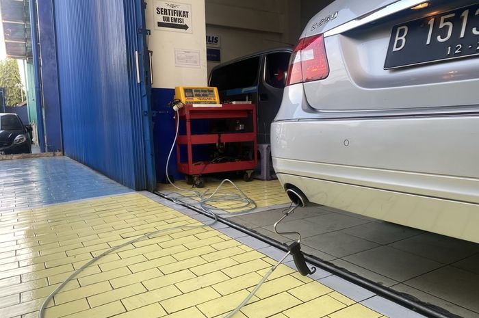 Ilustrasi. Hasil uji emisi kendaraan bermotor bisa dipengaruhi berbagai faktor
