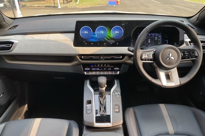 Transmisi CVT Mitsubishi XForce punya rasio gigi yang dinamis agar performa tetap optimal.