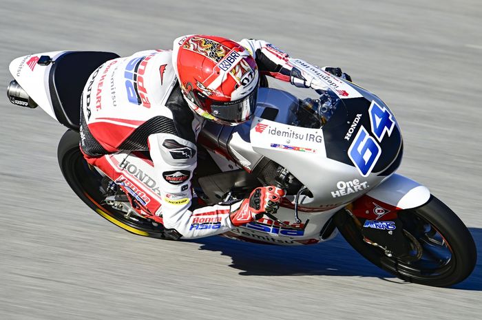 Sulit tampil cepat di FP1 Moto3 Misano 2023, Mario Aji enggak mau pasang target muluk-muluk untuk balapannya.